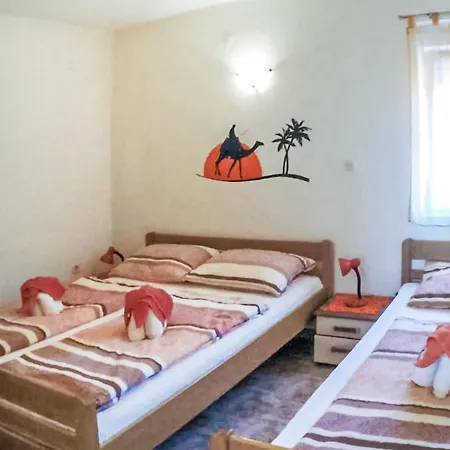 Awesome In Biograd With Kitchen Biograd Na Moru